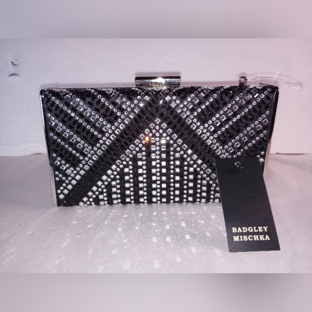 Badgley Mischka Gorgeous Art Deco Crystal Beaded Minaudiere